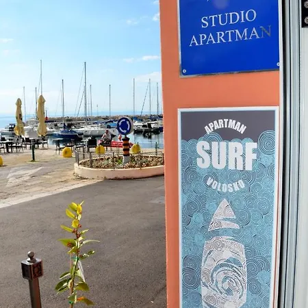 Surf By The Sea Apartmán *